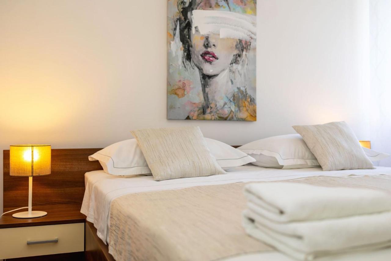 Apartman Klara Bacvice Spalato Esterno foto